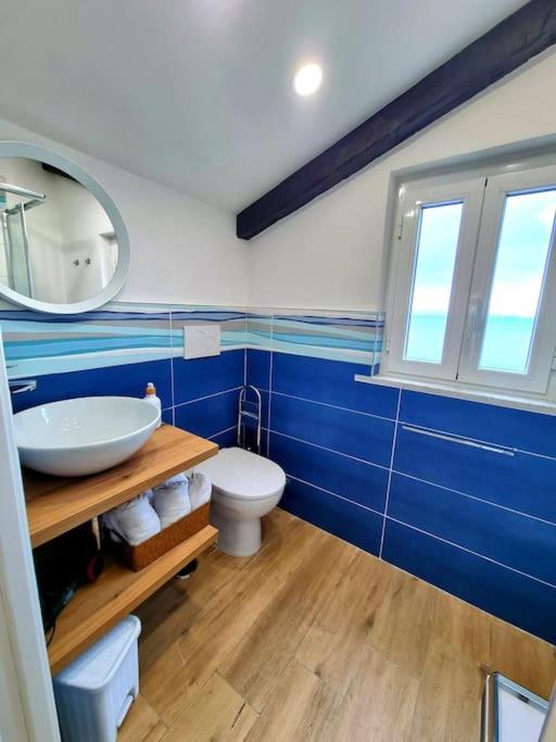Petite Apartment *
